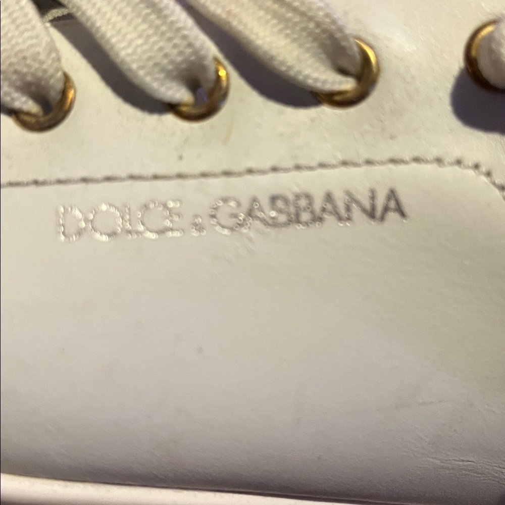 White and yellow “McQueen” Style Dress sneakers
Made in Italy
Retail $: 690$ - Picture 2 of 4